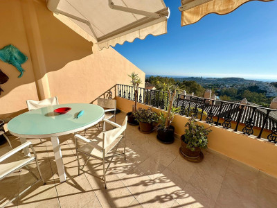 2 Bedroom Penthouse Duplex in Nueva Andalucía - Image 5