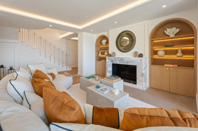 5 Bedroom Penthouse in Nueva Andalucía - Image 4