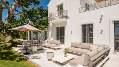 6 Bedroom Detached Villa in Nueva Andalucía - Image 3