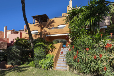3 Bedroom Townhouse in Nueva Andalucía - Image 1