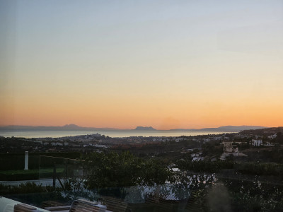8 Bedroom Detached Villa in La Quinta - Image 3