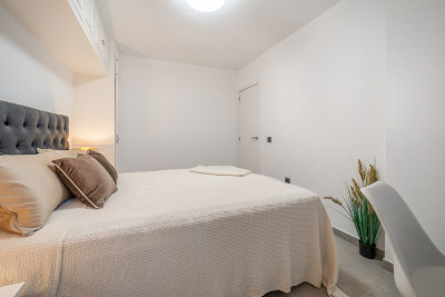 3 Bedroom Middle Floor Apartment in Nueva Andalucía - Image 2