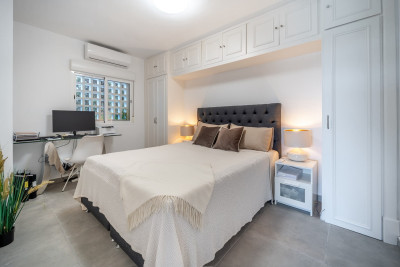 3 Bedroom Middle Floor Apartment in Nueva Andalucía - Image 4