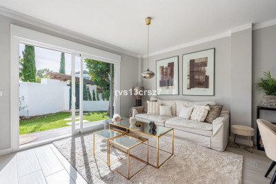 4 Bedroom Ground Floor Apartment in Nueva Andalucía - Image 3