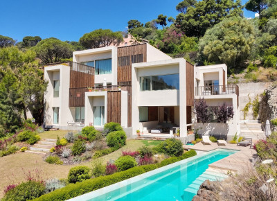 5 Bedroom Detached Villa in El Madroñal - Image 1