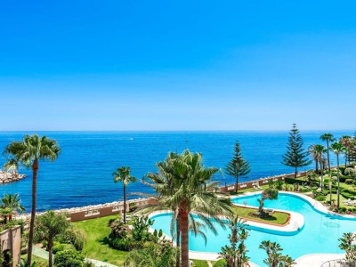 2 Bedroom Ground Floor Apartment in Puerto Banús - Image 1