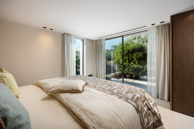 5 Bedroom Detached Villa in Nueva Andalucía - Image 5