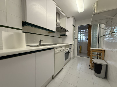 2 Bedroom Ground Floor Apartment in Puerto Banús - Image 4