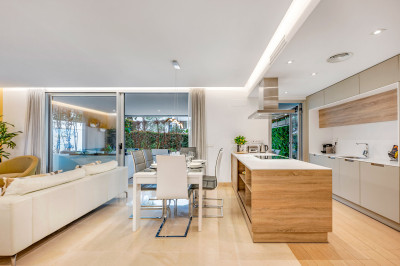 3 Bedroom Ground Floor Apartment in Puerto Banús - Image 4