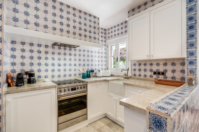 2 Bedroom Ground Floor Apartment in La Zagaleta - Image 5