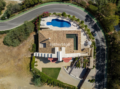 5 Bedroom Detached Villa in La Quinta - Image 3