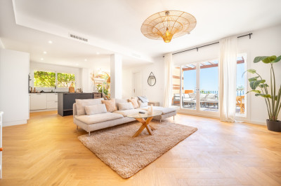 3 Bedroom Penthouse in Nueva Andalucía - Image 1