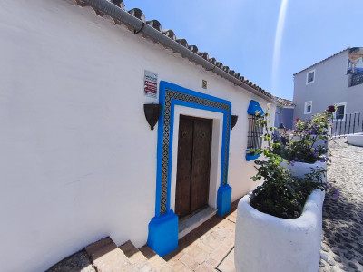 3 Bedroom Detached Villa in El Madroñal - Image 4