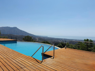 5 Bedroom Detached Villa in La Zagaleta - Image 4