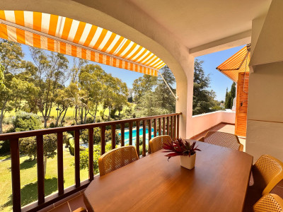 1 Bedroom Middle Floor Apartment in Nueva Andalucía - Image 1
