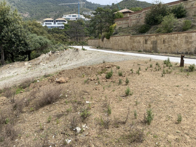 Residential Plot in La Zagaleta - Image 4