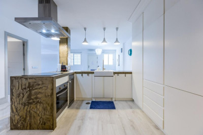 2 Bedroom Middle Floor Apartment in Nueva Andalucía - Image 5