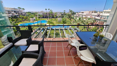 2 Bedroom Penthouse in Nueva Andalucía - Image 2