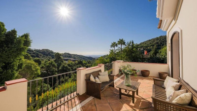 5 Bedroom Detached Villa in La Zagaleta - Image 4