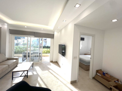 2 Bedroom Ground Floor Apartment in Puerto Banús - Image 4