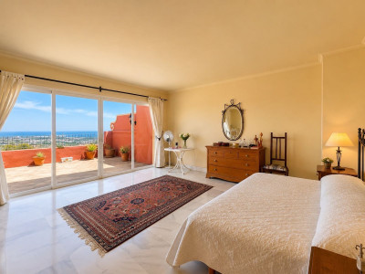 3 Bedroom Penthouse in La Quinta - Image 5