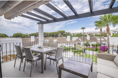 3 Bedroom Penthouse Duplex in Puerto Banús - Image 2