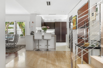4 Bedroom Detached Villa in Nueva Andalucía - Image 5