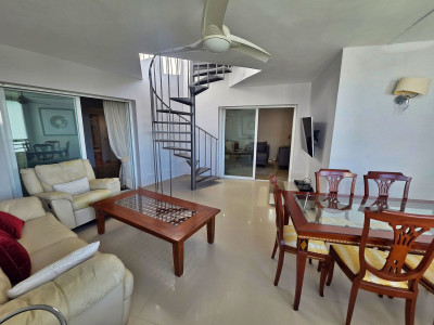 2 Bedroom Penthouse Duplex in Puerto Banús - Image 5