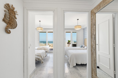 3 Bedroom Penthouse in Puerto Banús - Image 5