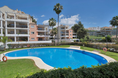 3 Bedroom Ground Floor Apartment in Nueva Andalucía - Image 1
