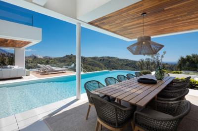 6 Bedroom Detached Villa in La Quinta - Image 5