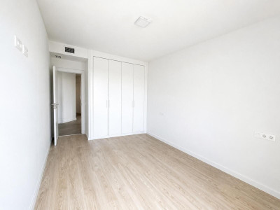 4 Bedroom Middle Floor Apartment in Nueva Andalucía - Image 5