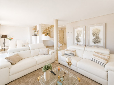 2 Bedroom Duplex in Nueva Andalucía - Image 3