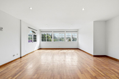 4 Bedroom Townhouse in Nueva Andalucía - Image 5