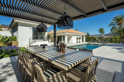 5 Bedroom Detached Villa in Nueva Andalucía - Image 4