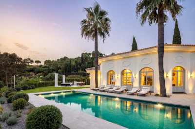 5 Bedroom Detached Villa in La Zagaleta - Image 2