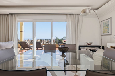 2 Bedroom Penthouse Duplex in Nueva Andalucía - Image 4