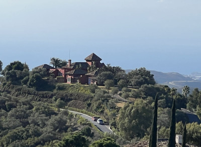 5 Bedroom Detached Villa in La Zagaleta - Image 4