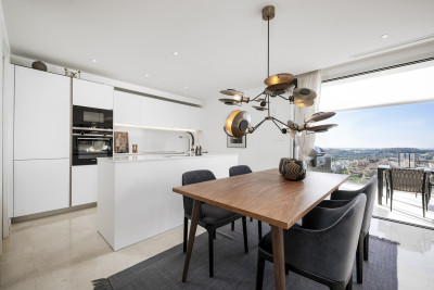 3 Bedroom Penthouse Duplex in Nueva Andalucía - Image 4