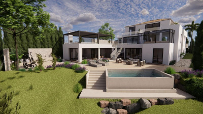 7 Bedroom Detached Villa in Nueva Andalucía - Image 1